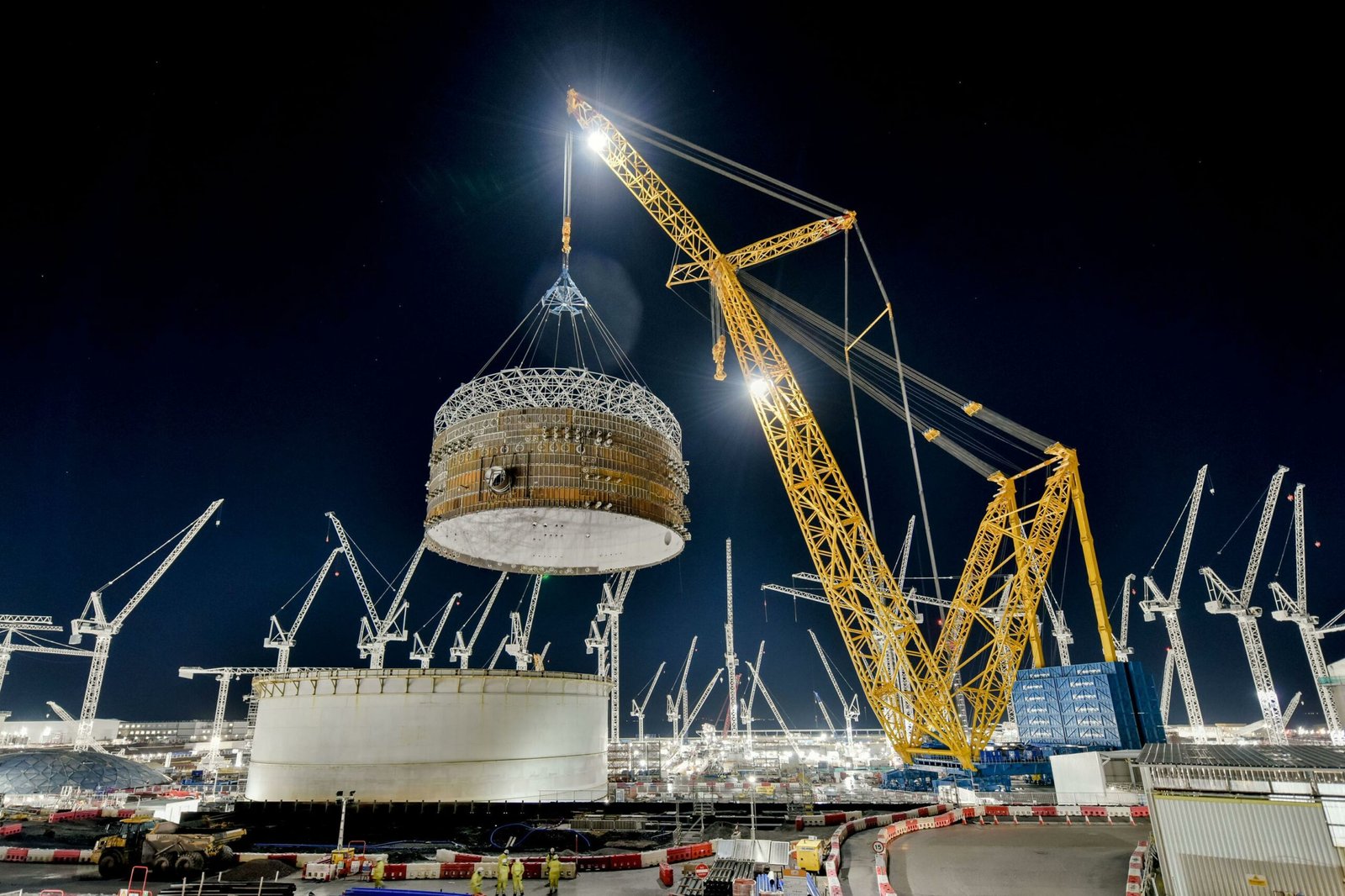 Nuclear power electrical infrastructure